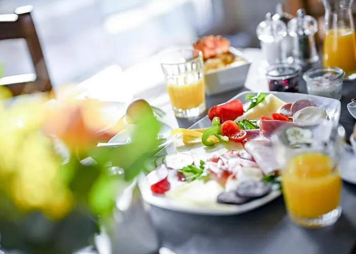 Hotel Rhoenkitz 3*