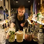 Rhoenkitz 3*